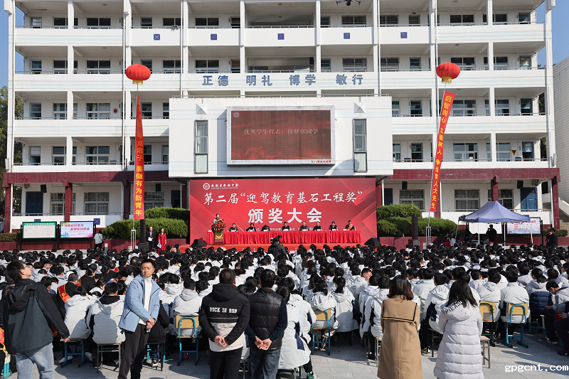 1733399273931829.png 4X5A9527.png