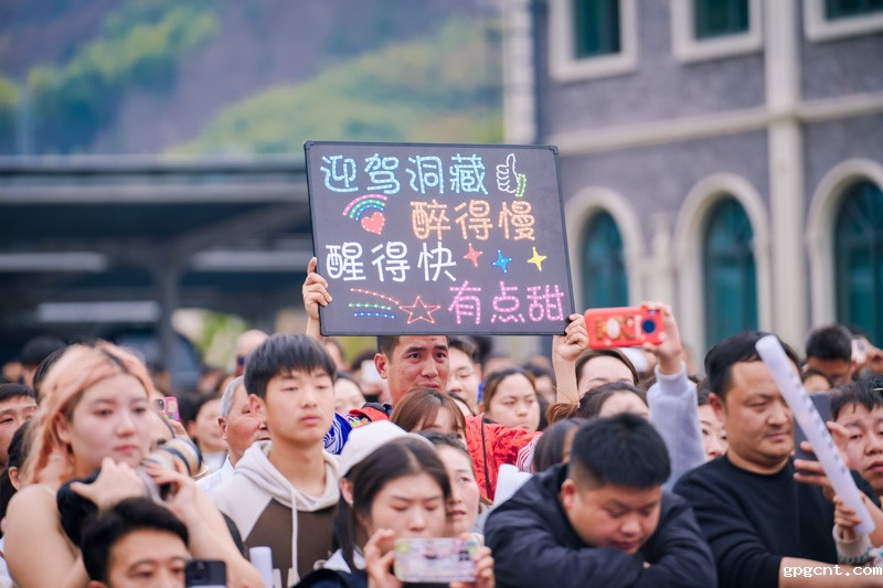 1741344704805188.jpg DSC05427.jpg